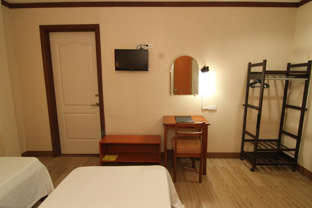 מלון Davao City Bahay Ni Tuding - House Of Tuding מראה חיצוני תמונה